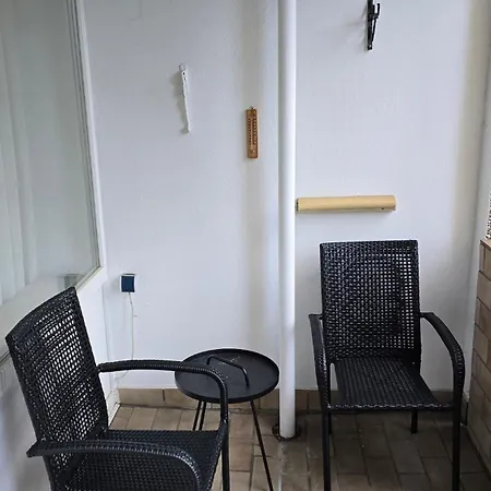 Apartment 5 Beds Close To Dus Airport *